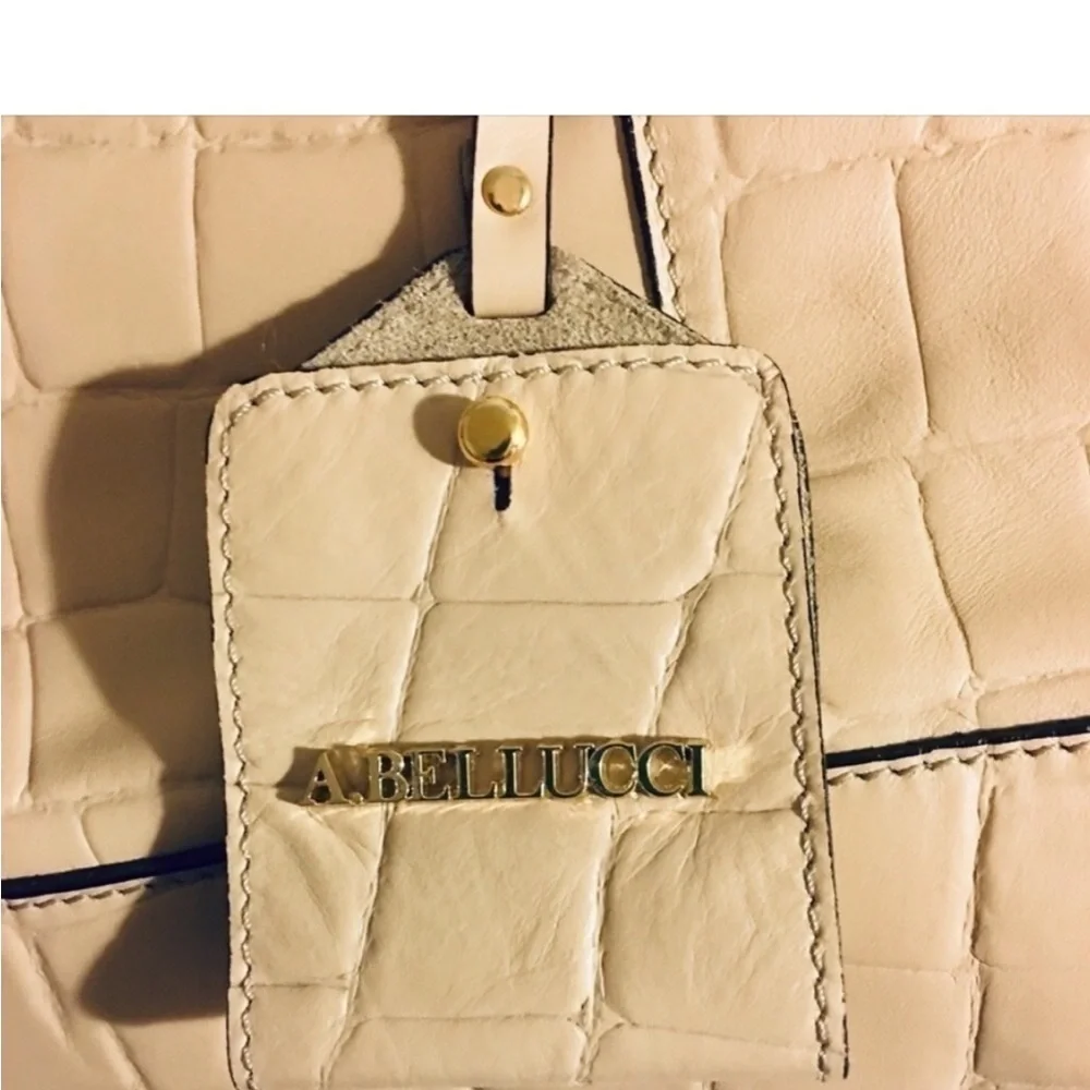 Albert Bellucci Genuine Croc embossed leather